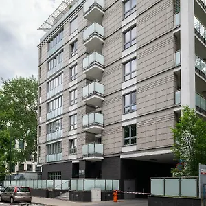 P&o Serviced Fabryczna Апартаменты Варшава