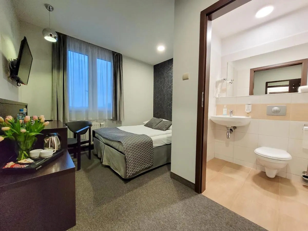 Hotel Fero Express Pokoje Klimatyzowane Ac Cracovie 3*,  Pologne